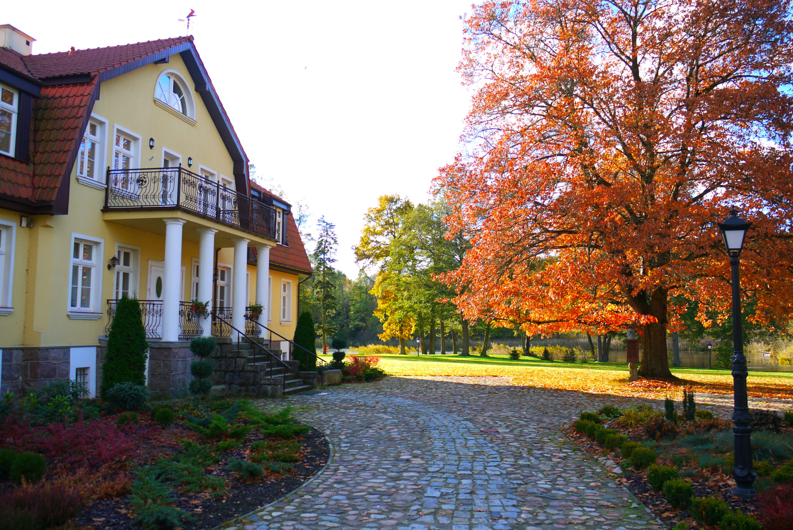 WRZESIEŃ Z JOGĄ 2019 :: 7 DNI :: LUBORADZA